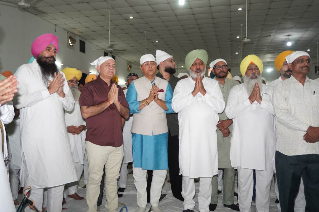 26th Death Anniversary of Late Babu Bhagwan Das Arora observed with devotion and respect